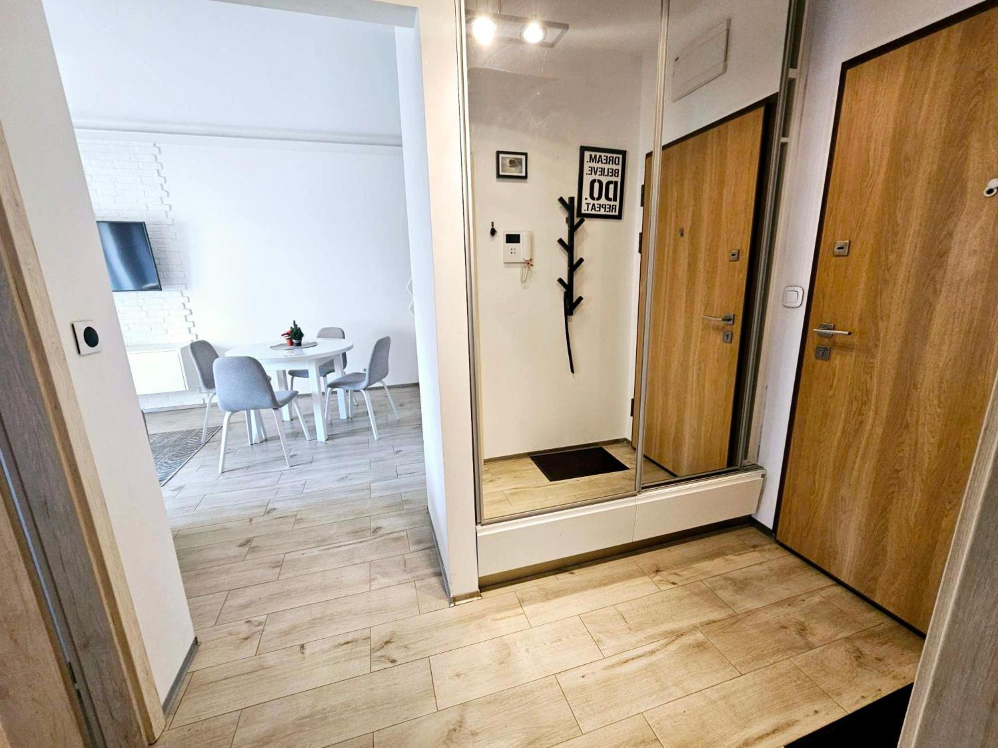 Appartement First -- żoliborz 5 *