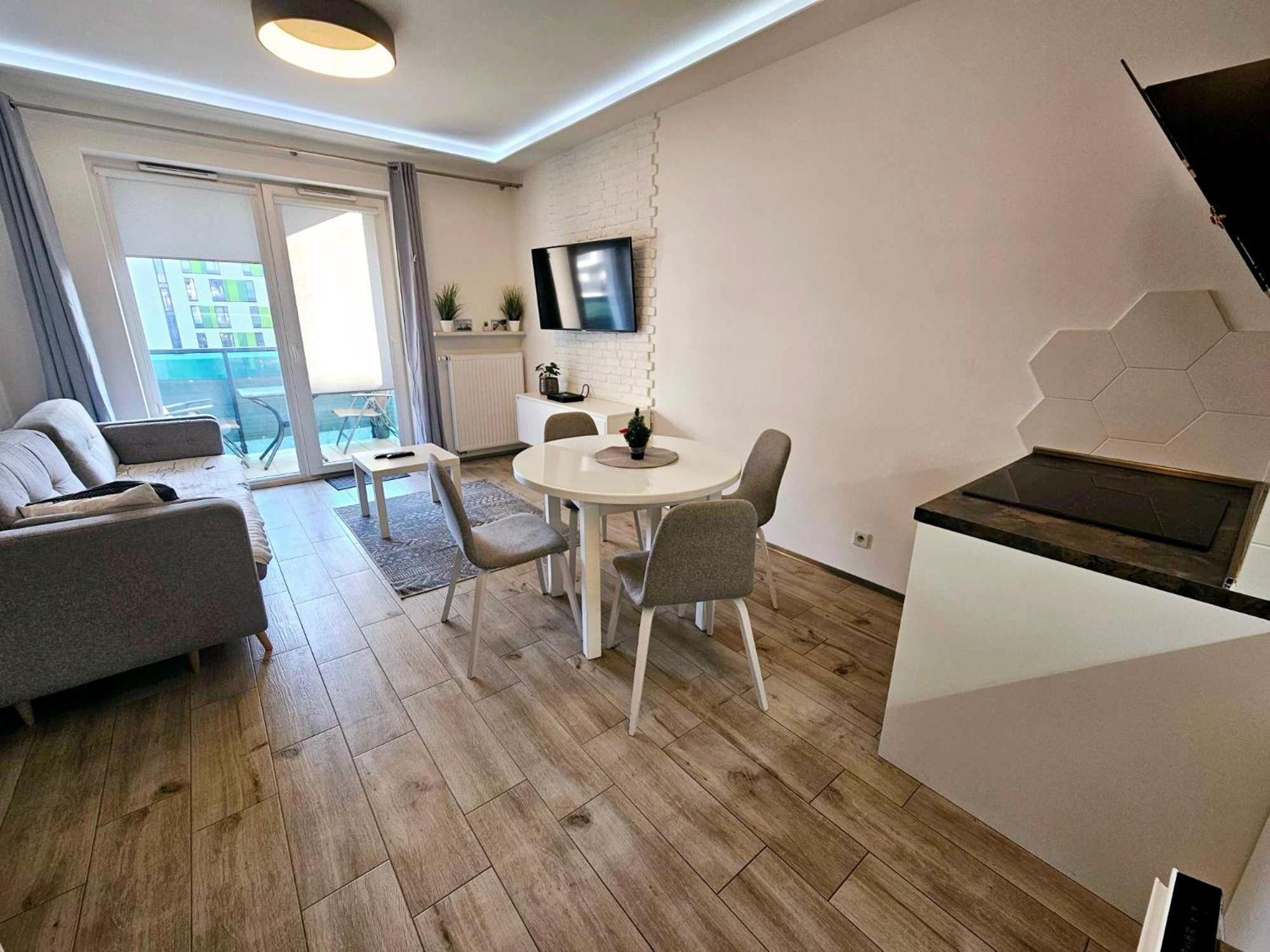 First -- żoliborz 5 Appartement Warschau